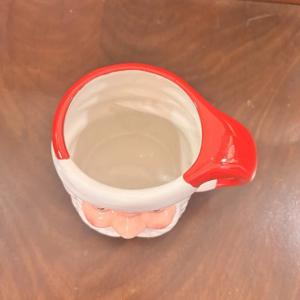 Pottery Barn head missing red